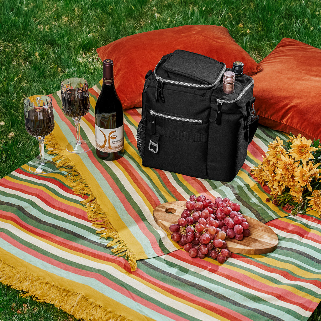 Serendipio Quivera Wine & 16-Can Cooler