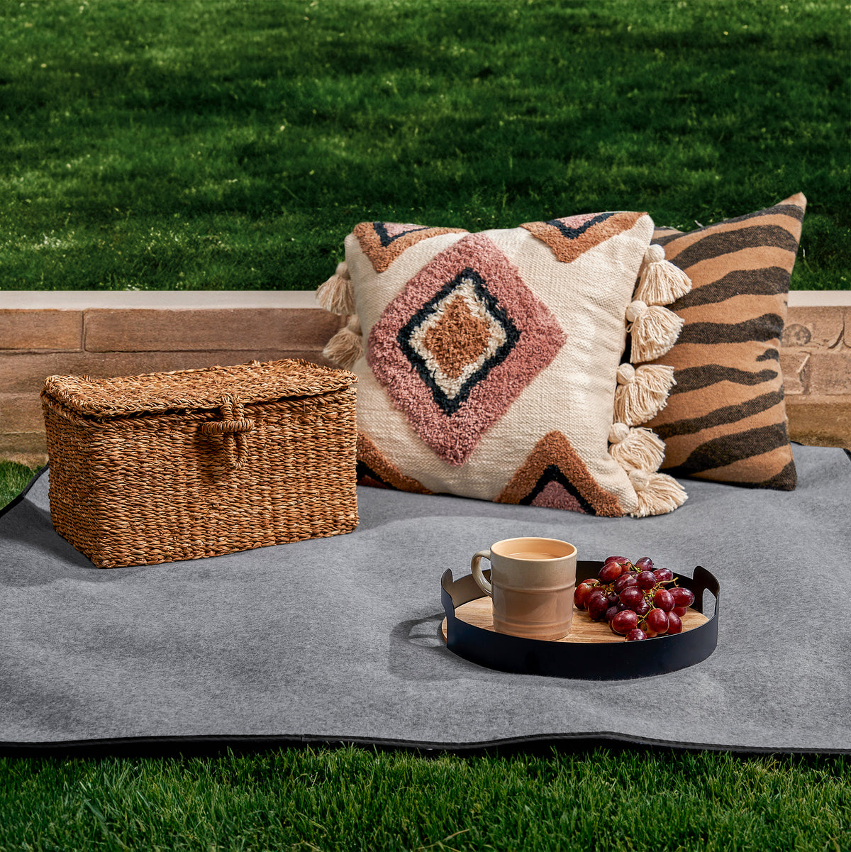 Serendipio Dunes Picnic Blanket